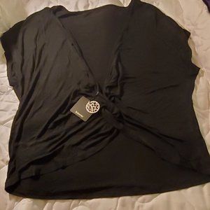 Bobeau Large Black Twist Blouse Rayon